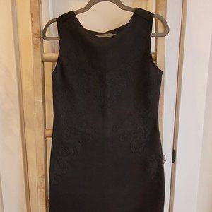 Black Sleeveless Dress - Suzy Shier - Size M